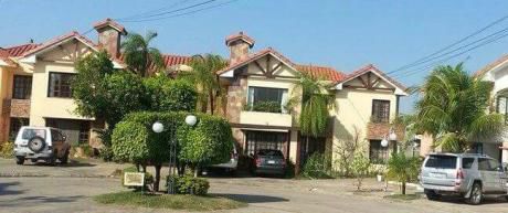 Departamento Tipo Casa En Venta Av. Banzer 7mo Anillo