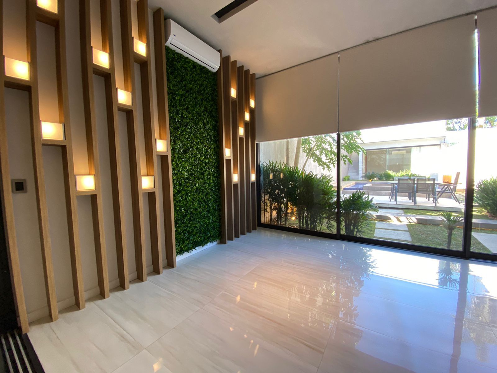 EN VENTA O ALQUILER-  Casa de 3 dormitorios en Barrio Ycua Sati — foto 3