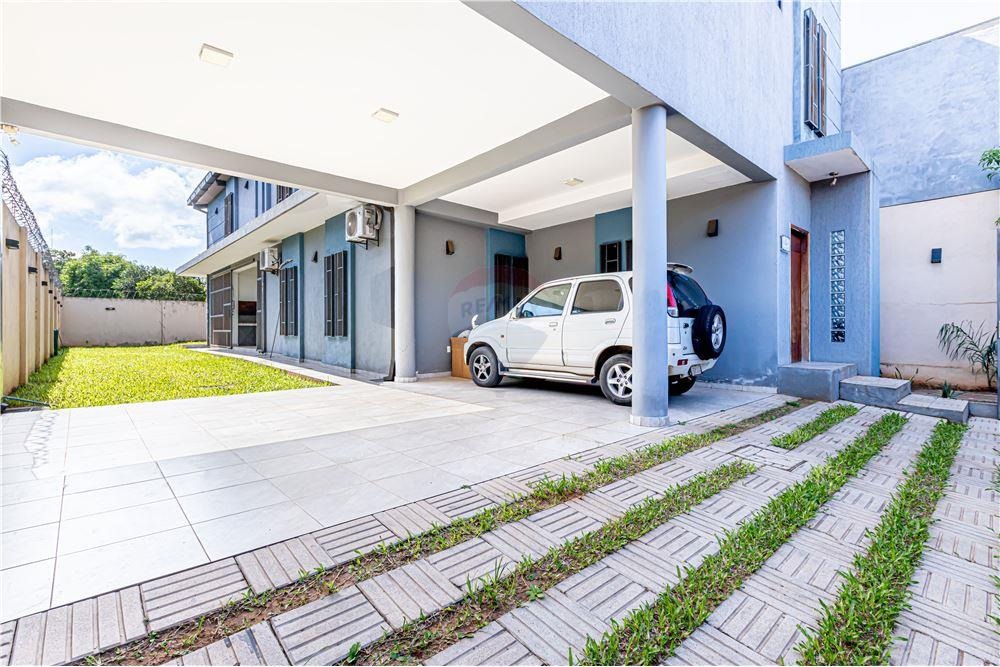 ALQUILO CASA PARA CONSULTORIO O CLINICA EN SAN LORENZO — foto 2