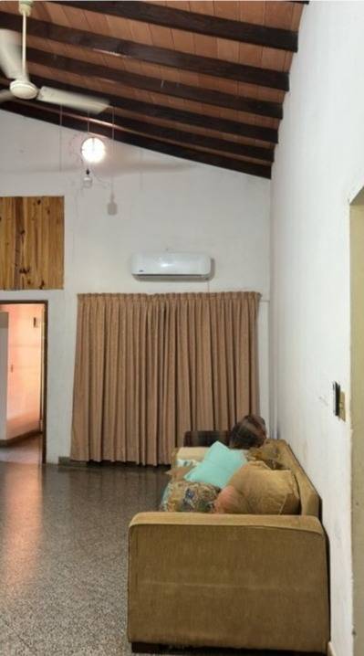 ALQUILO AMPLIA CASA EN CAPIATÁ — foto 2