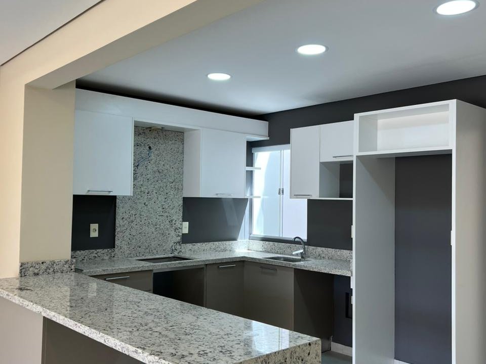 ALQUILO DUPLEX EN JARDIN DE ORO - LUQUE — foto 2