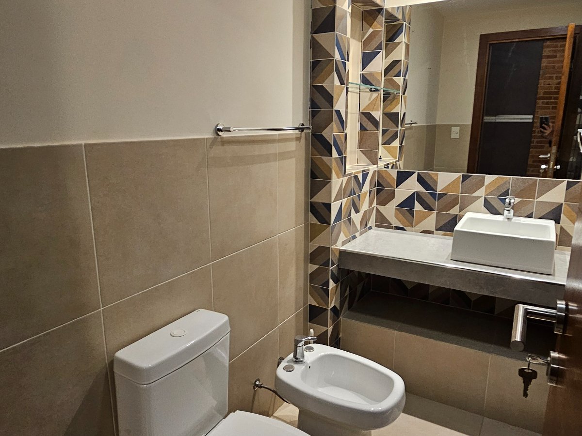 ALQUILO DEPARTAMENTO 2 DORM EN BARRIO HABITACIONAL AEROPUERTO — foto 3