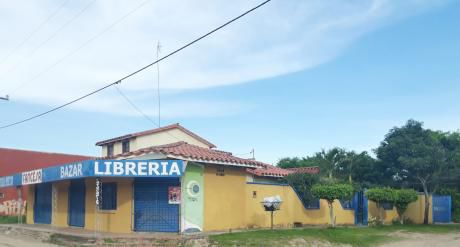 Casa En Venta Sobre Avenida Para Negocio Urb. Valle Sanchez