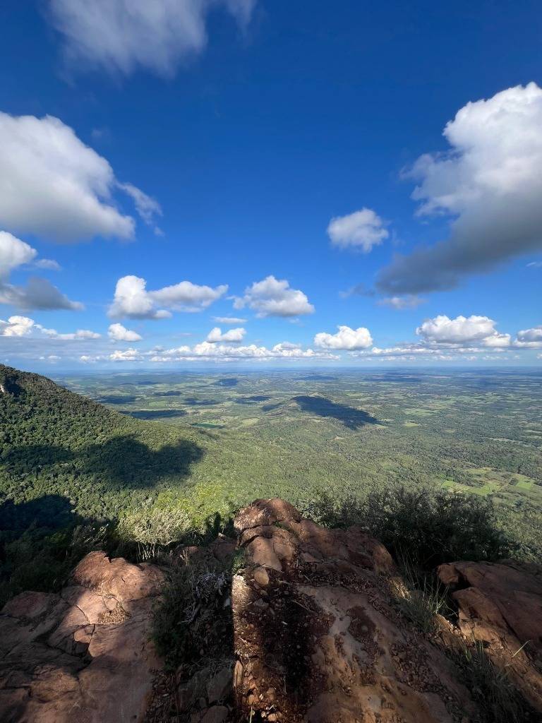 VENDO PROPIEDAD EN GUAIRA CERRO TRES KANDU — foto 3