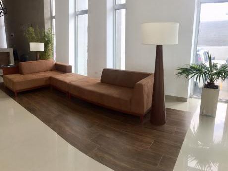 Departamento En Venta De 2 Hab. A Estrenar