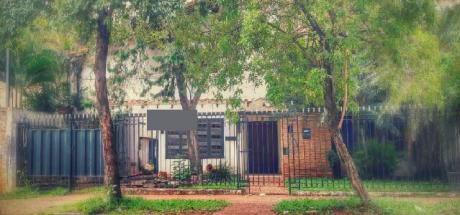 Casa En Barrio Herrera.