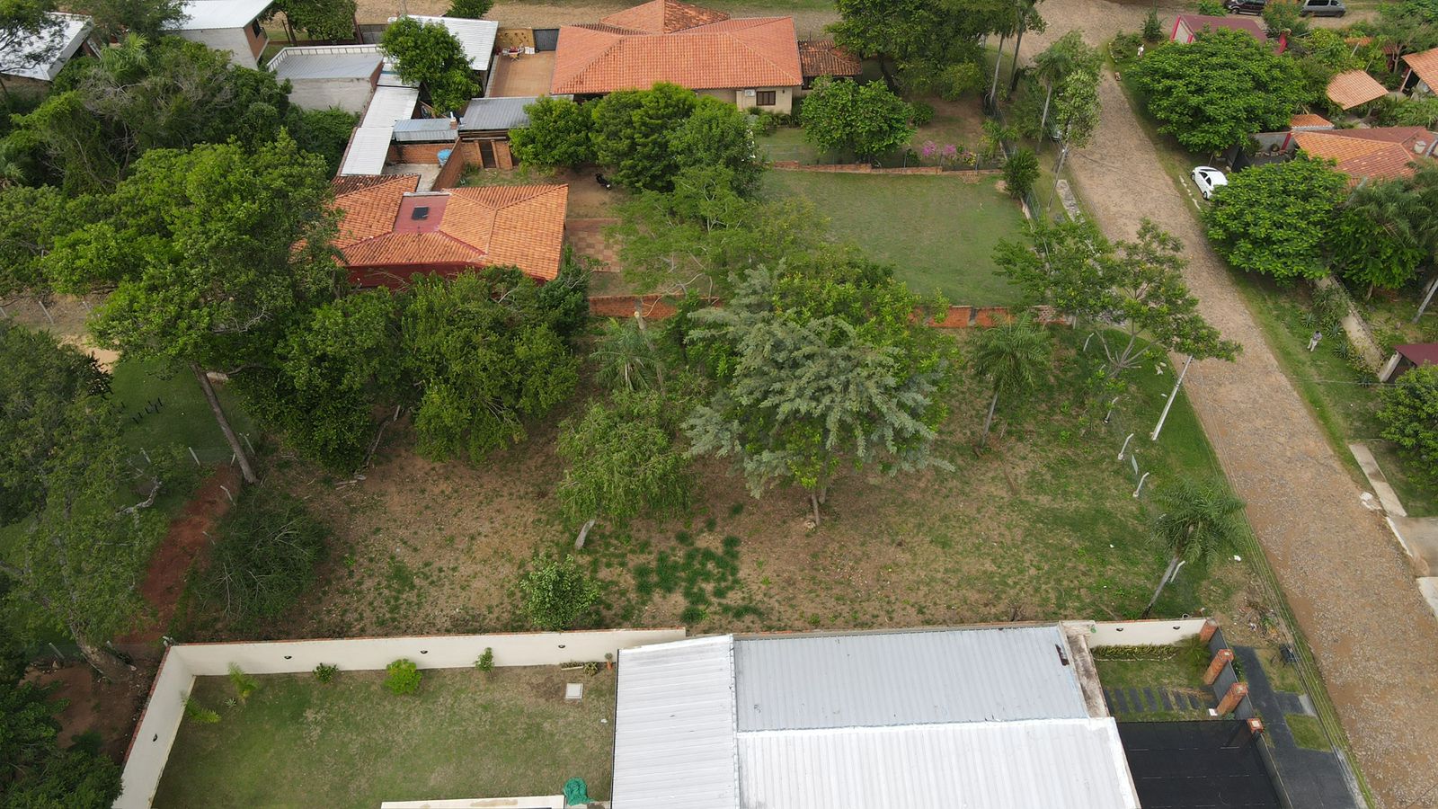 VENDO AMPLIO LOTE EN MICRICENTRO DE SAN BERNARDINO — foto 3
