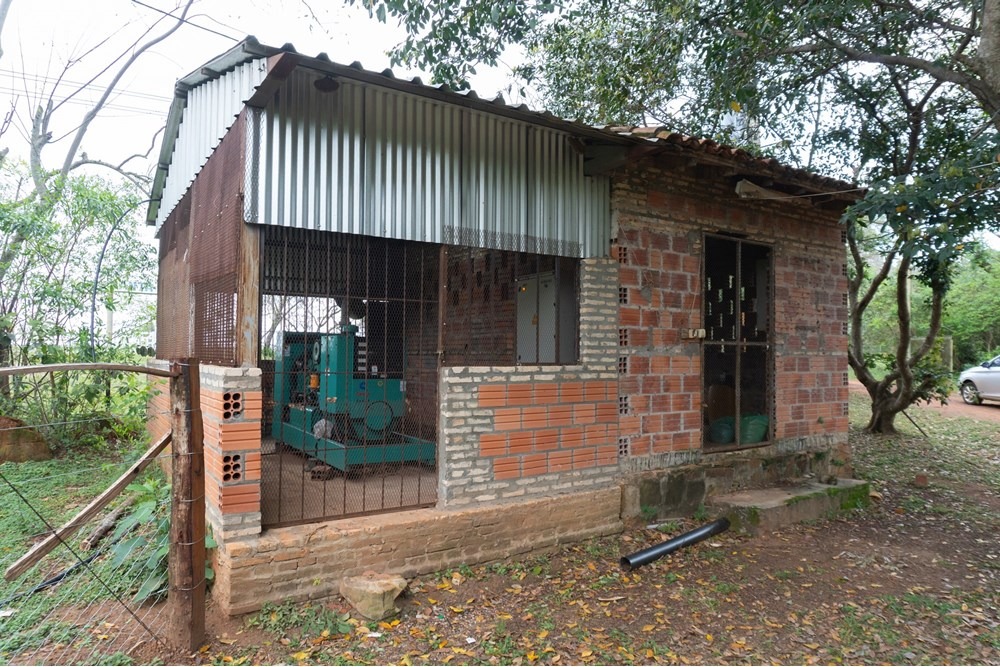GRANJA AVÍCOLA EN FUNCIONAMIENTO ITACURUBÍ DE LA CORDILLERA — foto 2