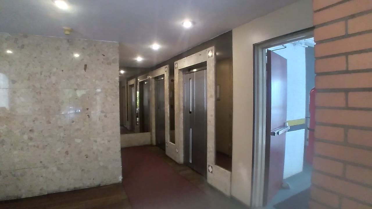 EN ALQUILER DEPARTAMENTO EDIFICIO TEOREMA — foto 2