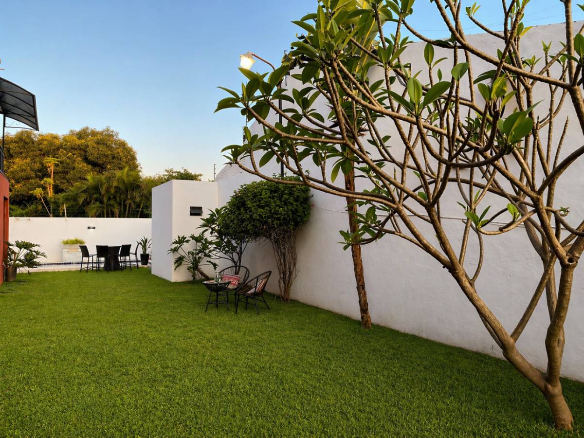 ALQUILO EXCLUSIVA CASA EN LAURELTY - LUQUE — foto 3