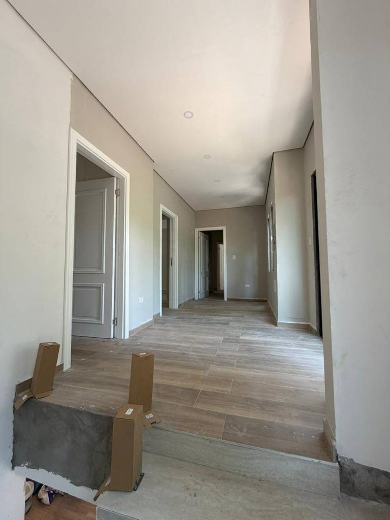 RESIDENCIA A ESTRENAR DE 3 DORMITORIOS EN SUITE, BARRIO MBURUCUYA — foto 3