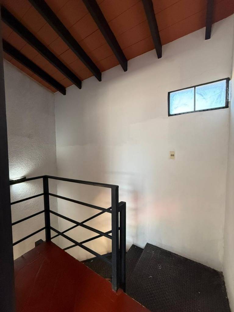 ALQUILO DUPLEX EN LUQUE — foto 3