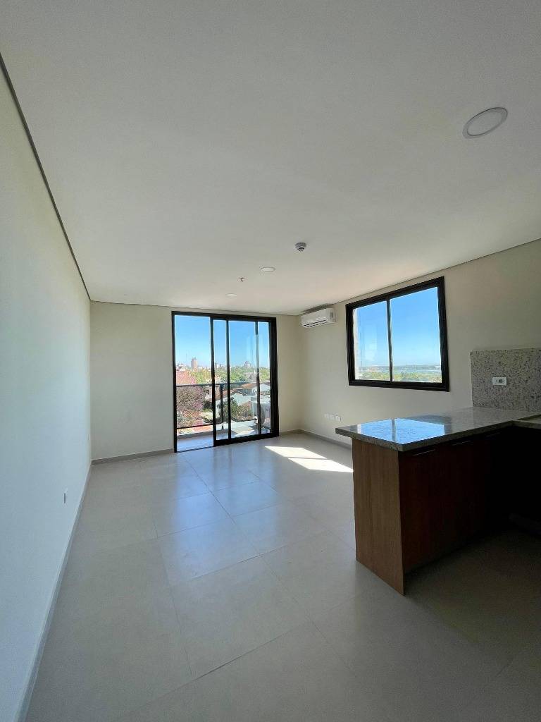 VENDO DPTO EN LAS MERCEDES ASUNCION — foto 2
