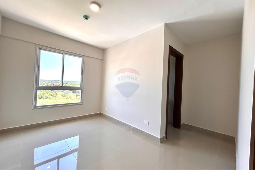 EN ALQUILER DEPARTAMENTO ZONA CIT - LUQUE — foto 3