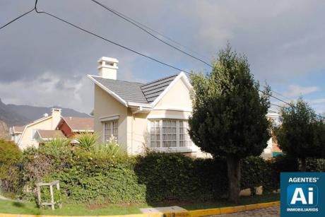 En Mllasilla Se Alquila Hermosa Casa