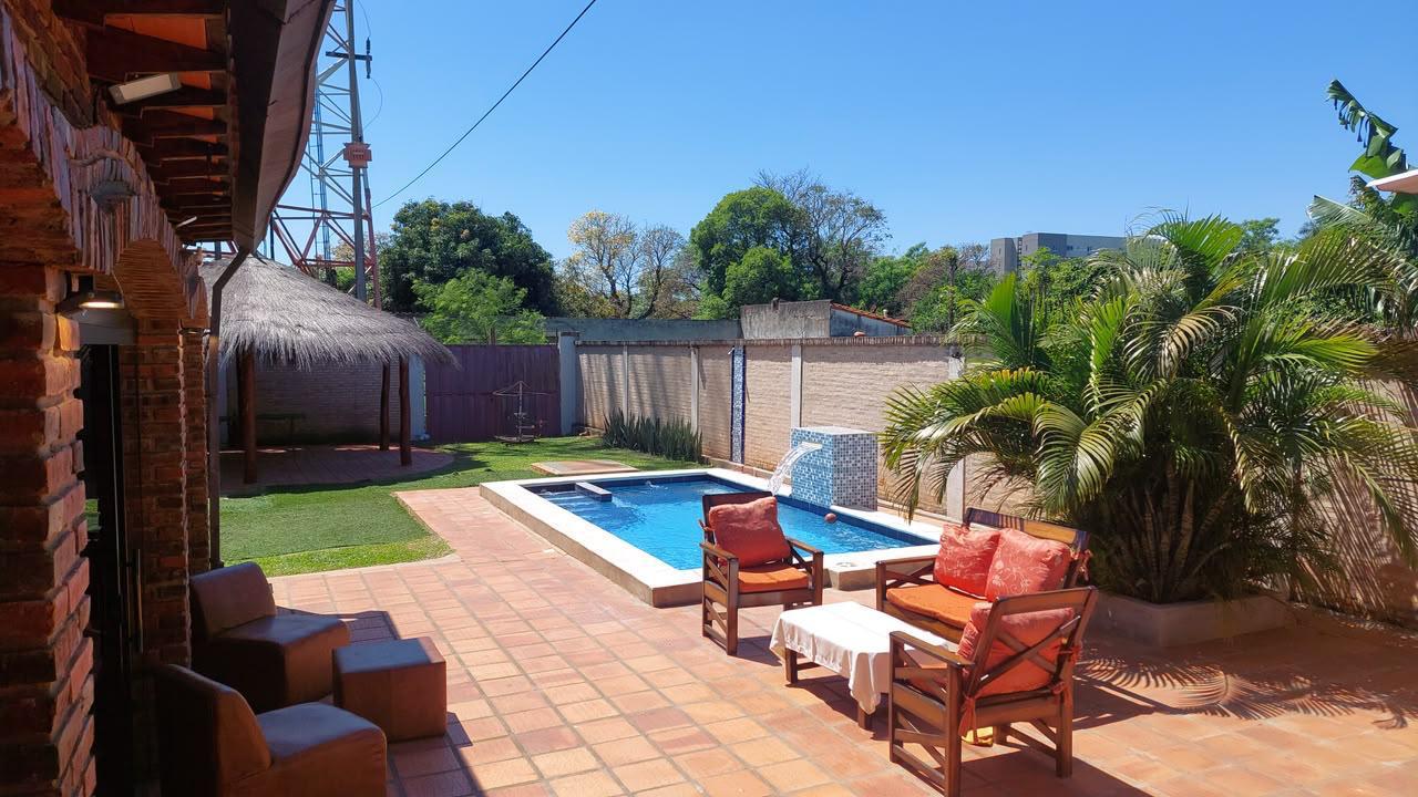 Casa en venta en Luque