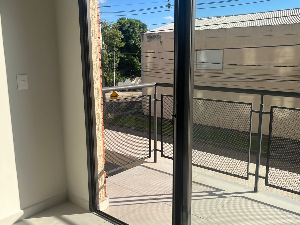 Alquiler Departamento en Zuba 10 Luque — foto 3