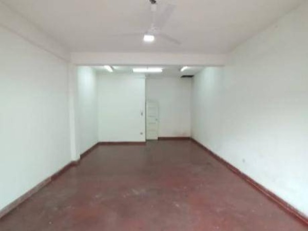 Salón Comercial en Alquiler - San Lorenzo — foto 3