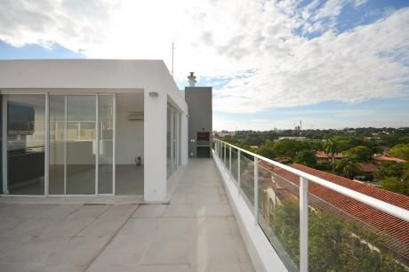 Penthouse Triplex De 3 Dormitorios Y Piscina Propia