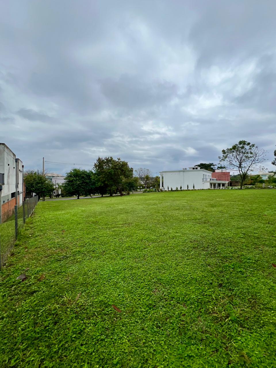 Vendo Terreno en Venta Aqua Village 762 m² - San Bernardino / Altos — foto 3