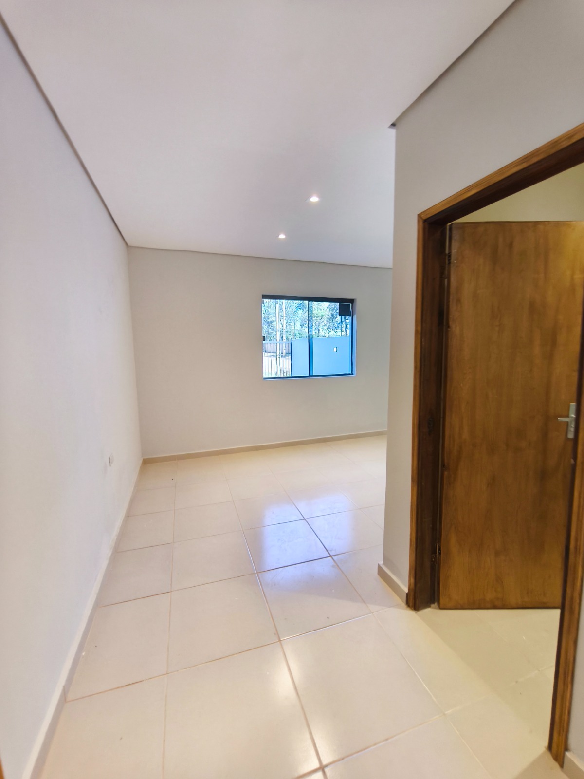 VENDO CASA DE DOS DORMITORIOS EN LA CIUDAD DE MARIANO ROQUE ALOSNO — foto 3