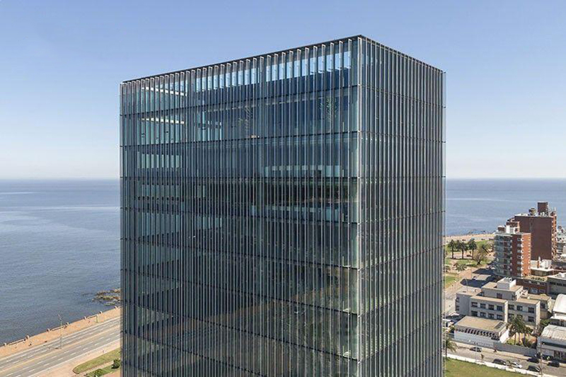 Oficinas En Alquiler | Plaza Alemania, La Cumparsita 1475 | 473 A 2.365 M²