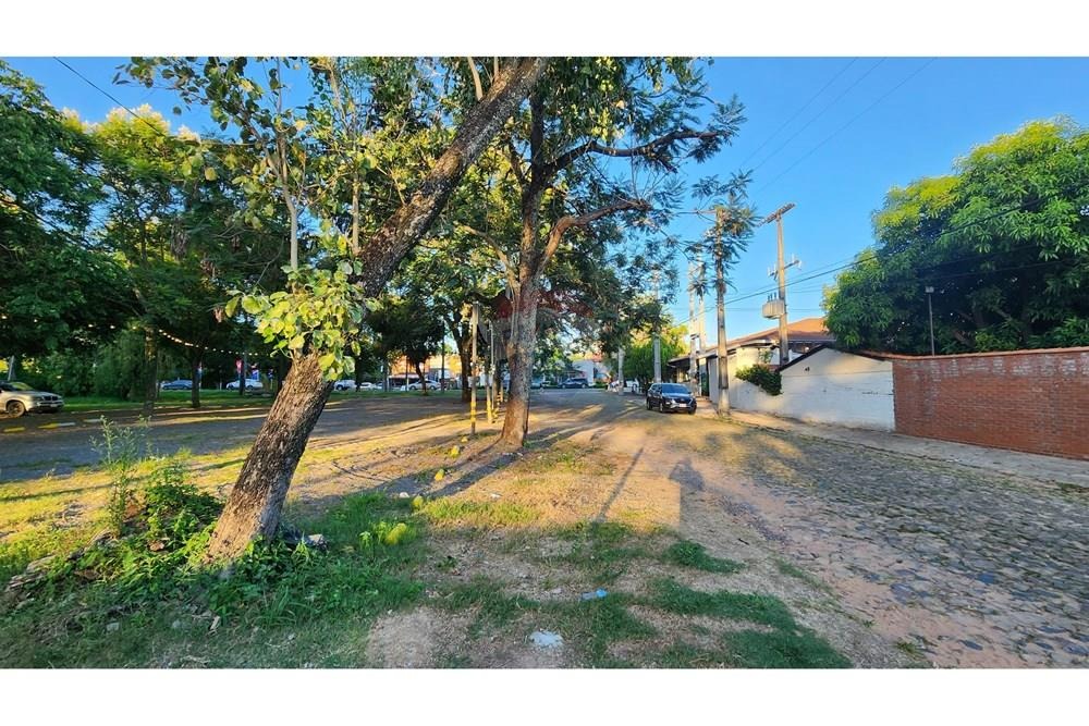 En Venta Casa frente al Hotel Los Alpes - Sanber — foto 3