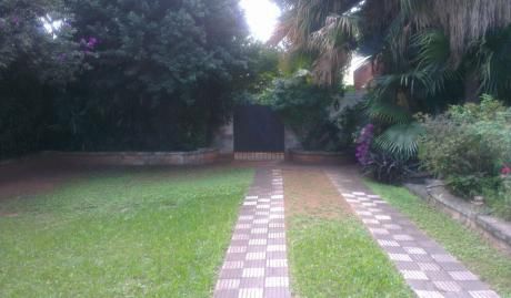 Vendo Terreno Los Laureles 400 Mts Con Piscina