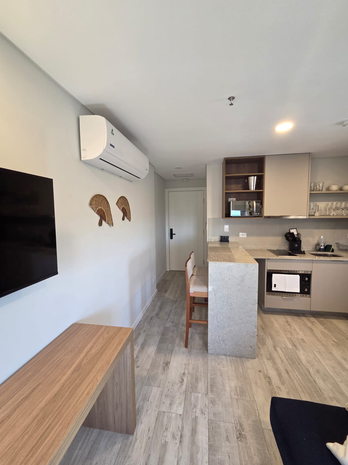 Departamento Amoblado Con Renta Activa - Piso 15 Av Molas Lopez - foto 3