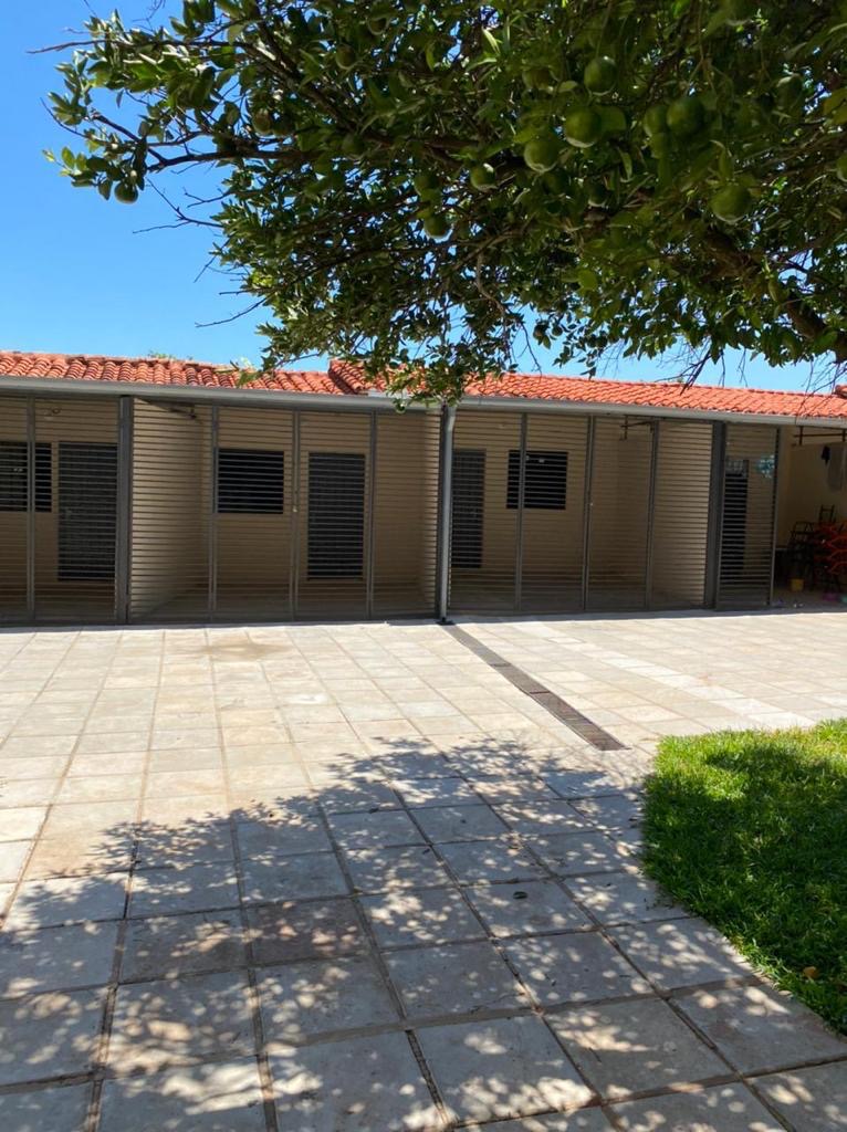 VENDO UNA PROPIEDAD CON 10 DEPARTAMENTOS EN YTORORÓ — foto 2