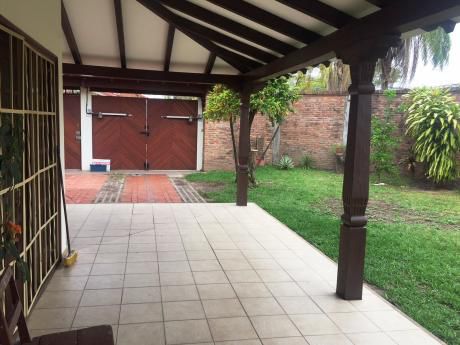 Casa En Alquiler Para Vivienda U Oficina, Zona Norte Radial 27