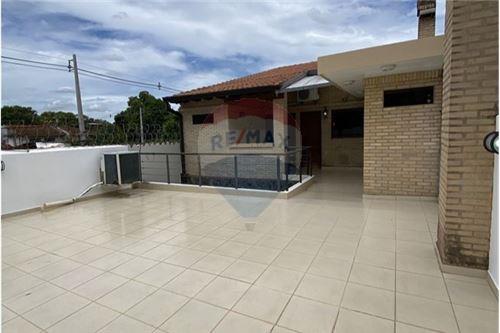 ALQUILO MODERNA CASA, BO PINOZA. — foto 3