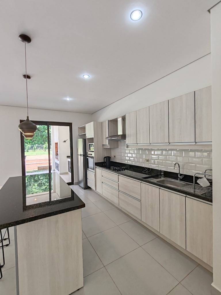 En venta exclusiva residencia en Aqua Village - Altos — foto 3