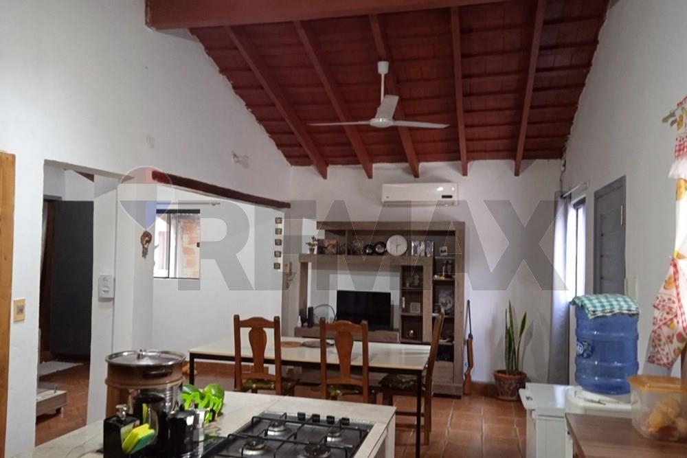 EN VENTA HERMOSA CASA A MINUTOS DEL CENTRO DE LIMPIO — foto 2