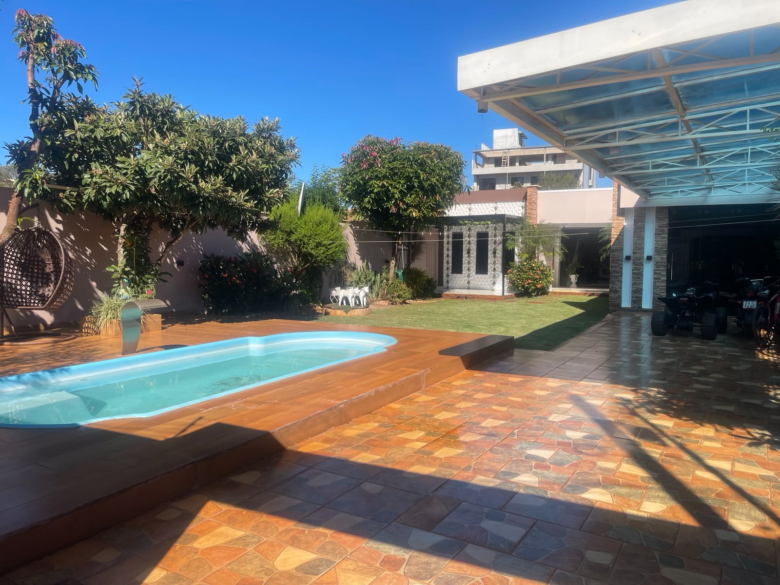 LUJOSA PROPIEDAD AMOBLADA — foto 3