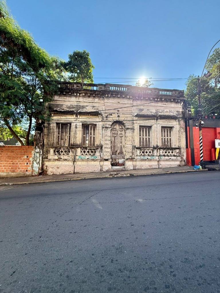 VENDO PROPIEDAD ÚNICA EN EL CENTRO HISTORICO DE ASUNCIÓN — foto 3