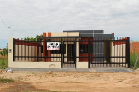 Casa Económica En Venta En La Zona Norte