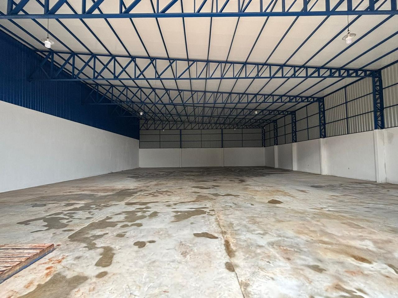 DEPOSITO EN ALQUILER 860m2 EN PARQUE INDUSTRIAL — foto 3