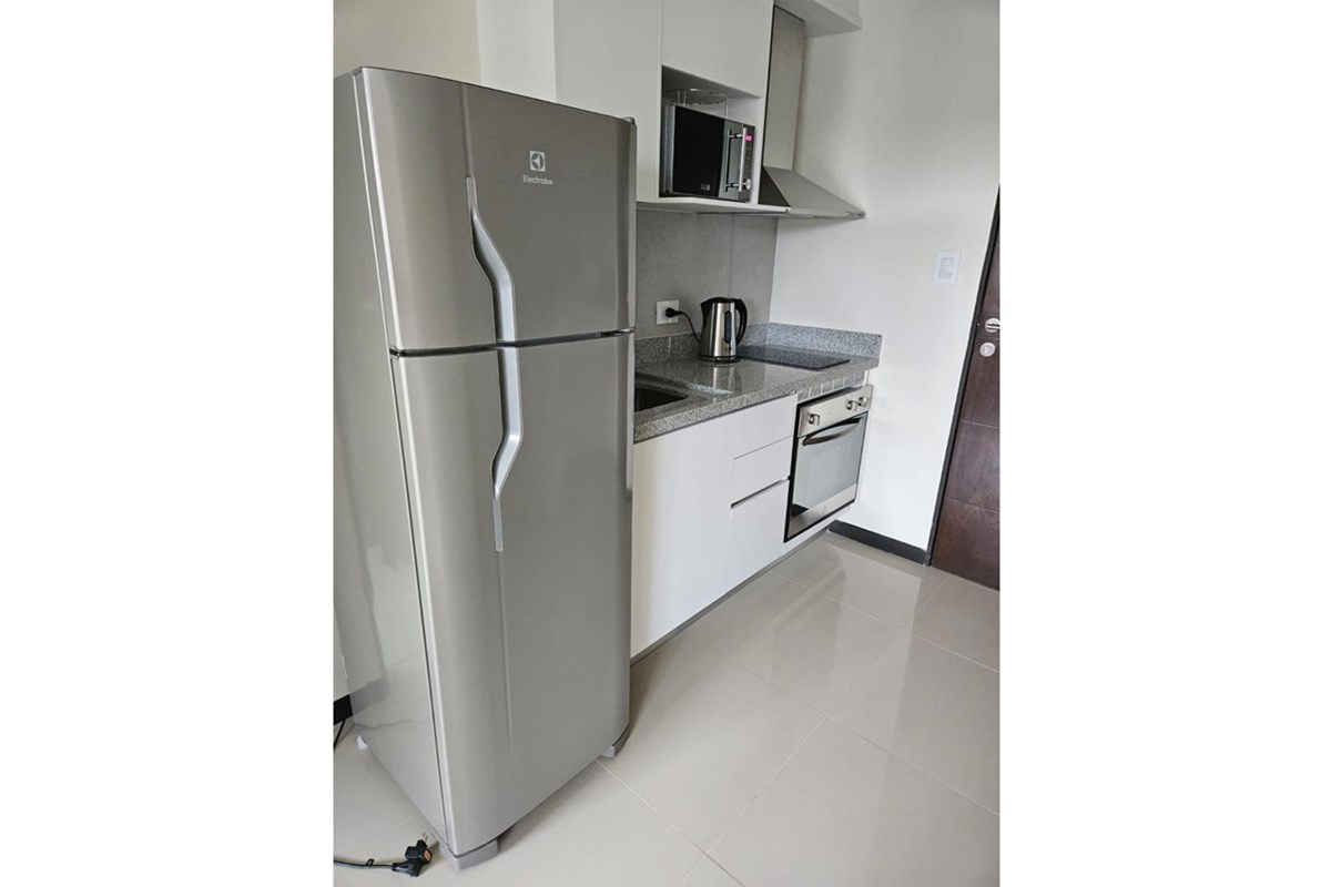 Departamento-Alquiler-Av. Primer Presidente, Mburucuyá, Asunción — foto 2