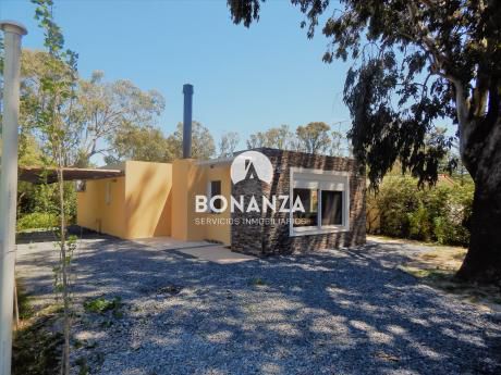 Casa En Venta, Balneario Solís, 200 M De La Playa