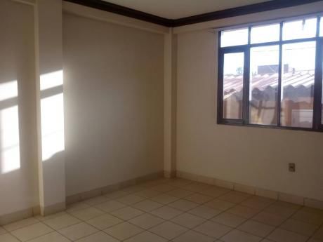 Departamento En Anticretico, M. Perez Y Parg Lincoln