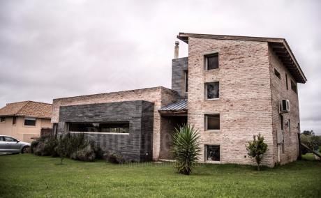 Casa 3 Dormitorios - Altos De La Tahona