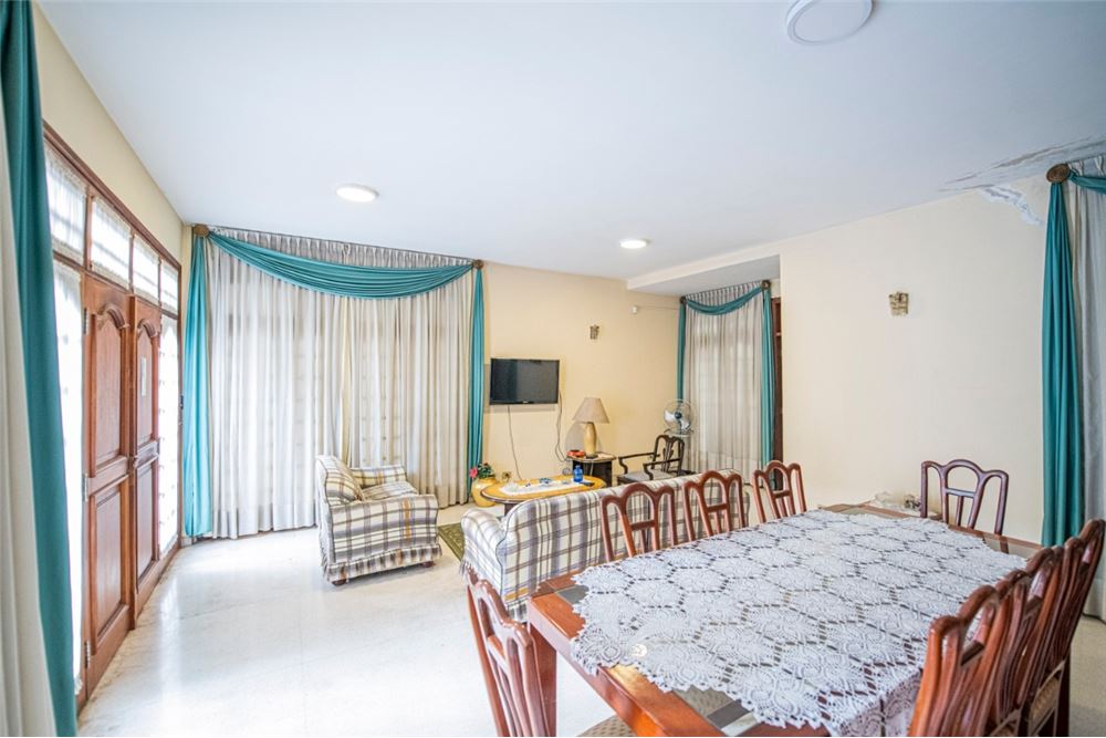 CASA EN VENTA DE 6 SUITES - BO. OBRERO — foto 3