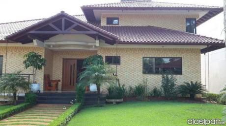 Residencia De 1.000m2 En Parana Country Club - Cde