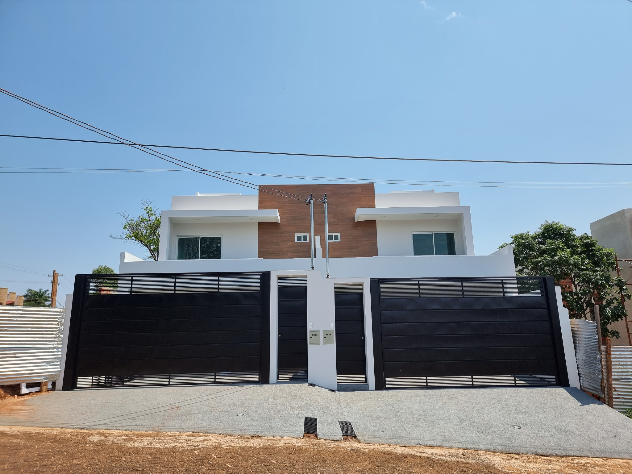 VENDO DUPLEX DE LUJO A PASOS DEL PARQUE LINEAL AREA 1!! — foto 2