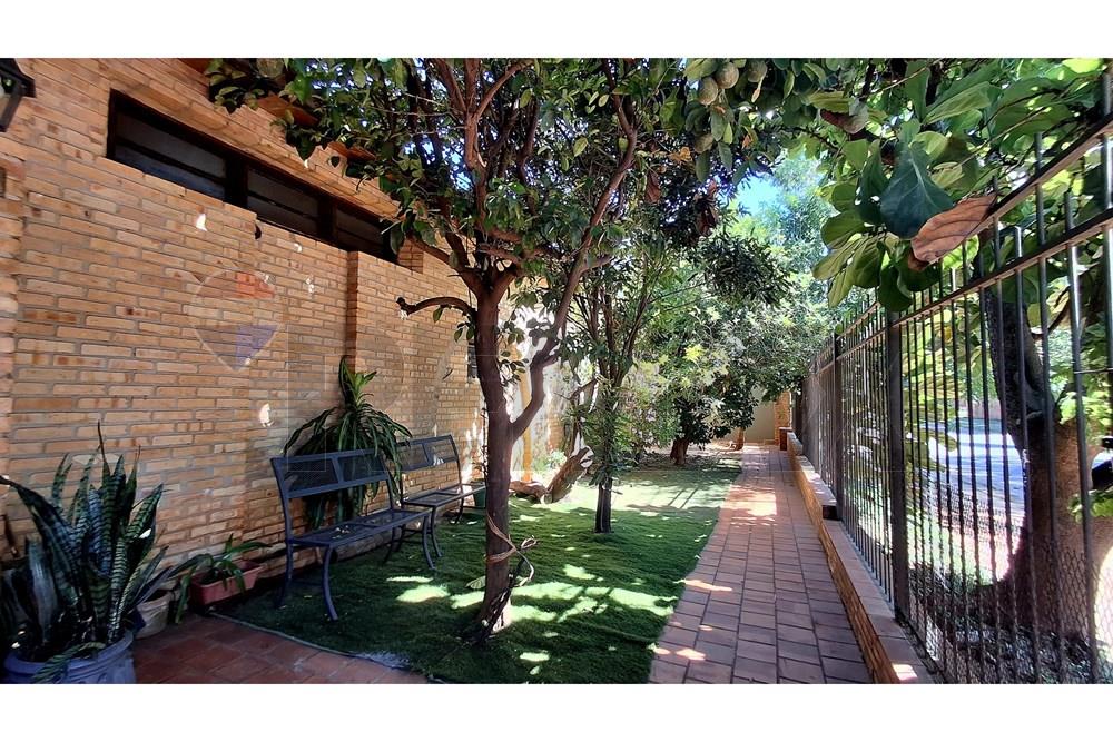 ALQUILO RESIDENCIA EN BARRIO MADAME LYNCH — foto 2