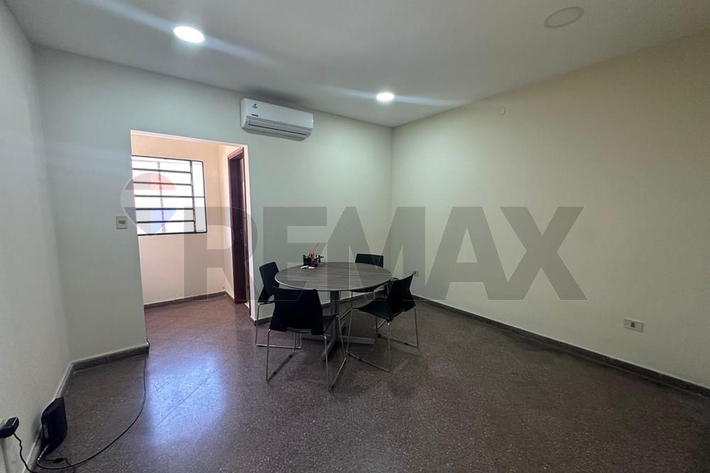 ALQUILER DE OFICINAS EN UBICACIÓN ESTRATÉGICA — foto 3