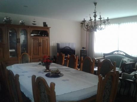 Casa En Venta Lomas De Achumani $us 165.000.- Condominio Privado
