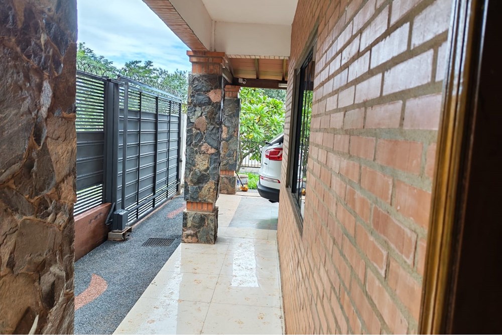 Casa-Alquiler-Mauricio José Troche casi Iturbe, Centro, Villa Elisa, Central — foto 2