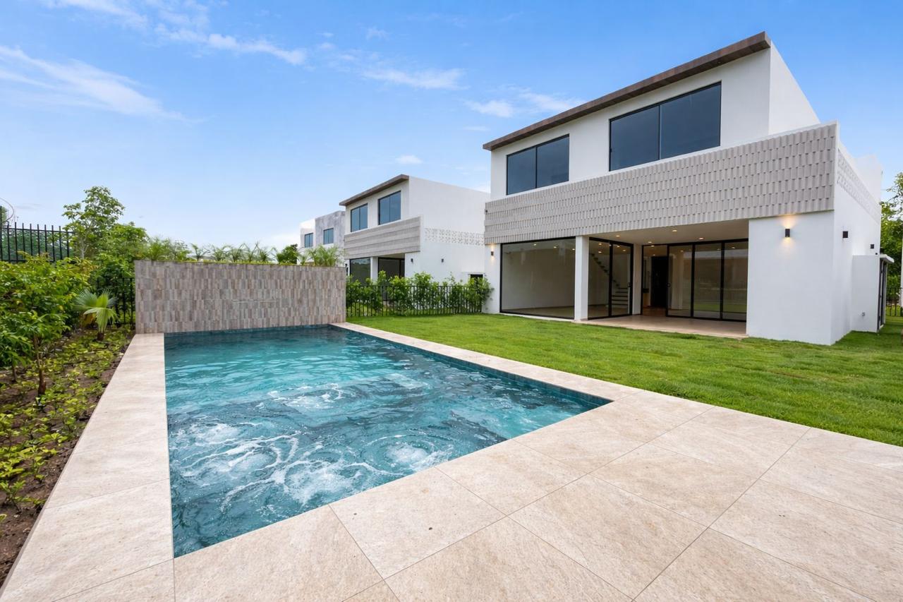Departamento en venta bajo precio de mercado en Urubó